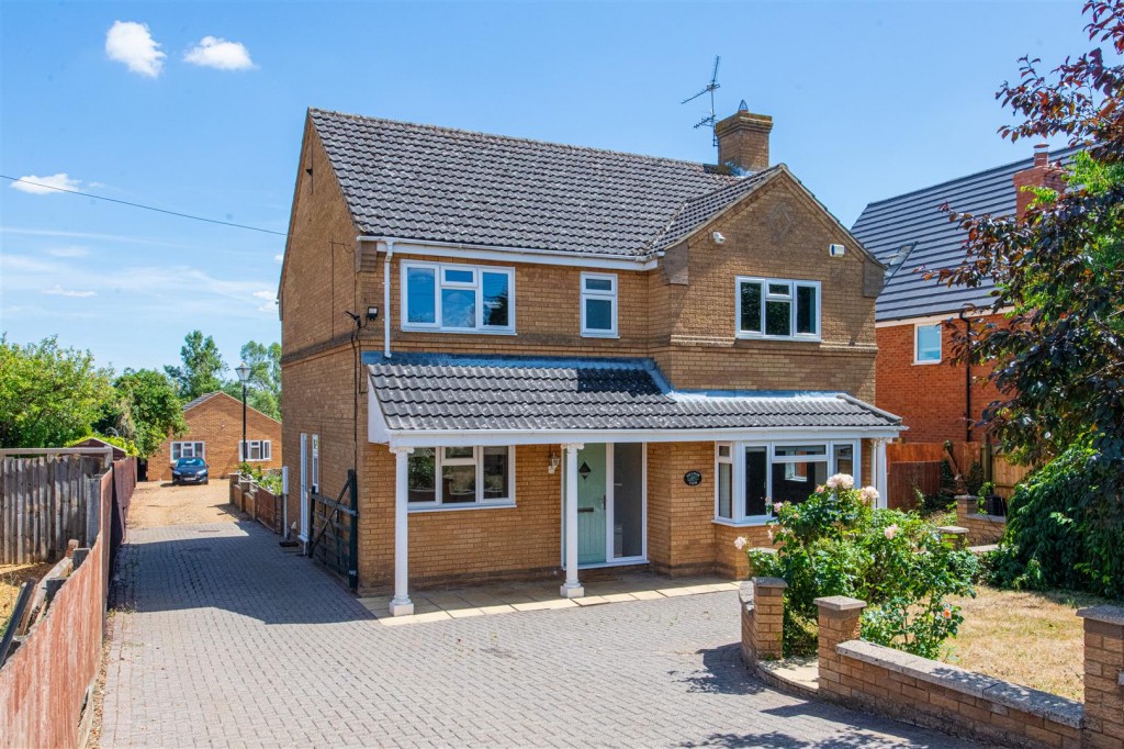 image of Meadow View, Woodford Road
