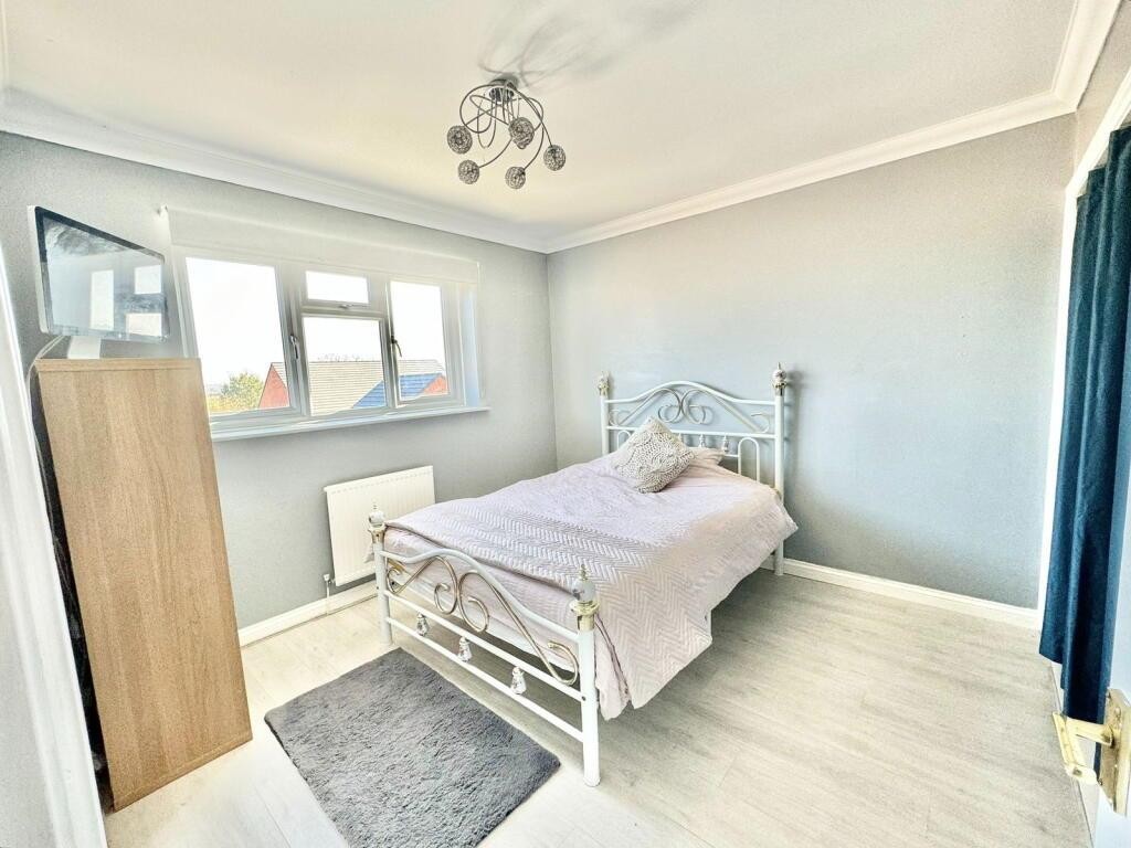 Images for Woodford Road, Little Addington EAID:oscarjamesapi BID:8