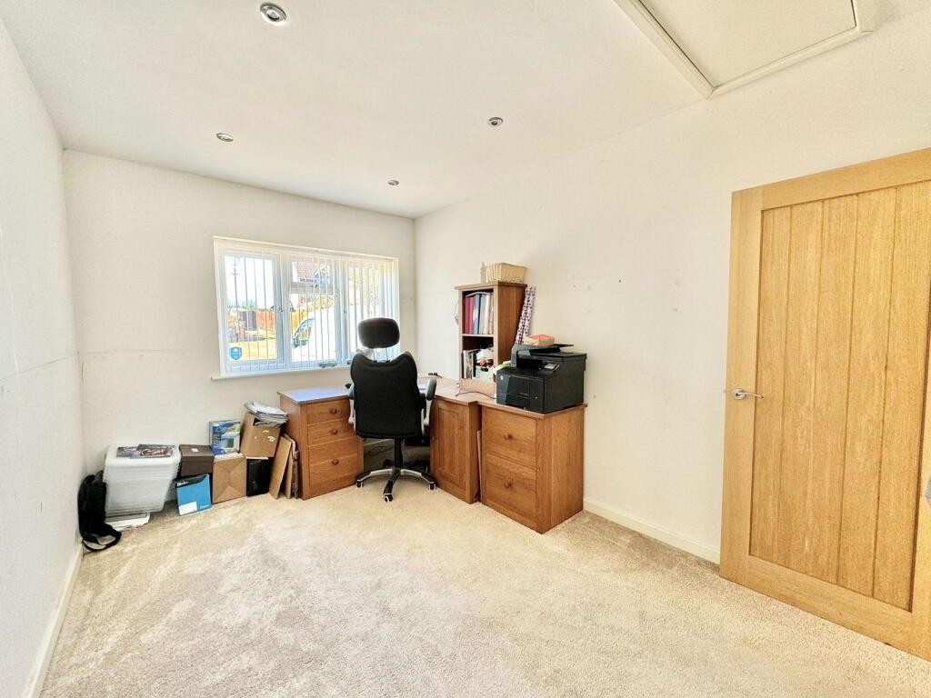 Images for Woodford Road, Little Addington EAID:oscarjamesapi BID:8