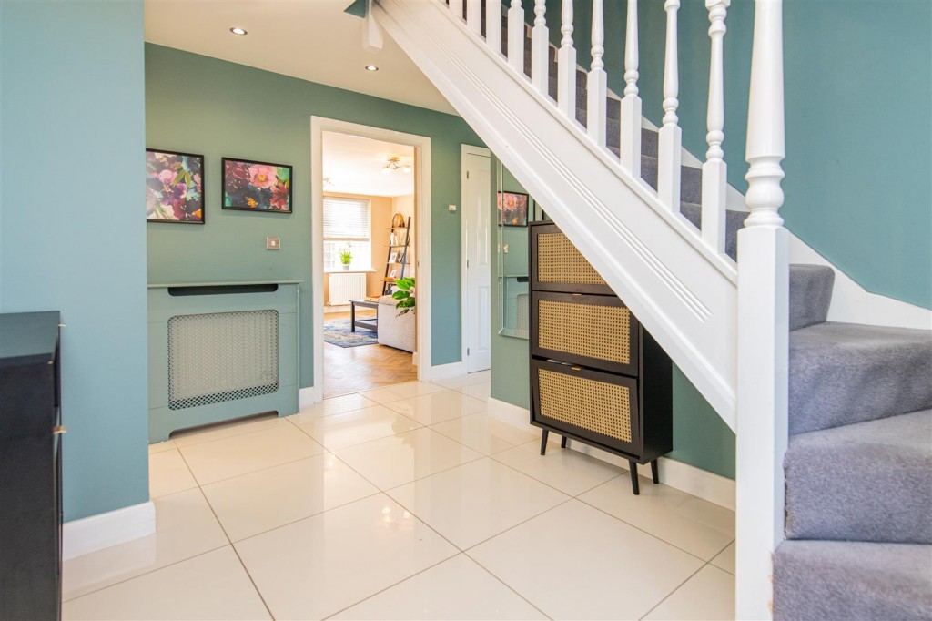 Images for Oulton Close, Burton Latimer EAID:oscarjamesapi BID:3