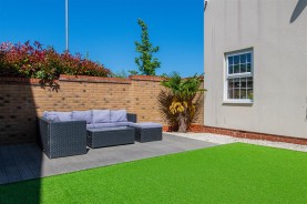 Images for Oulton Close, Burton Latimer
