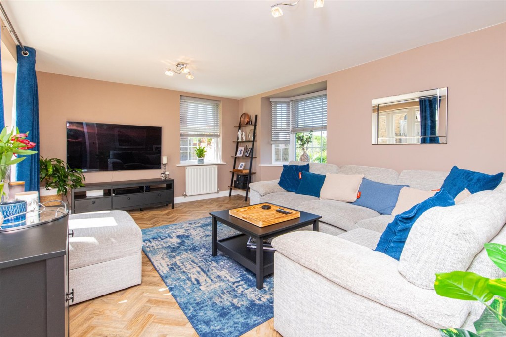 Images for Oulton Close, Burton Latimer EAID:oscarjamesapi BID:3