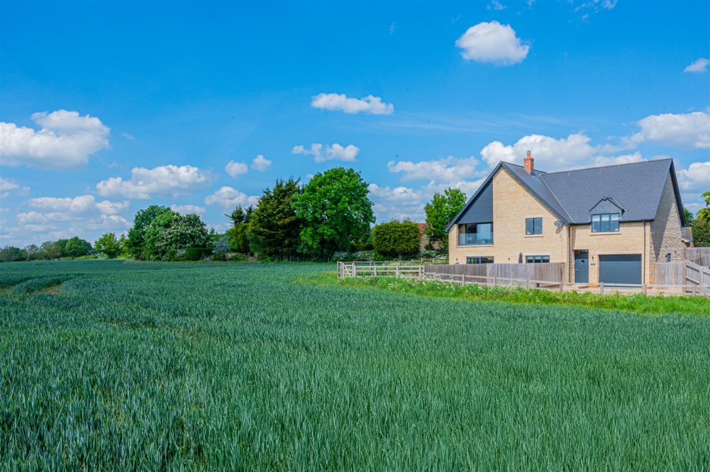 Images for Wellingborough Road, Isham ** Check out our video tour** EAID:oscarjamesapi BID:3