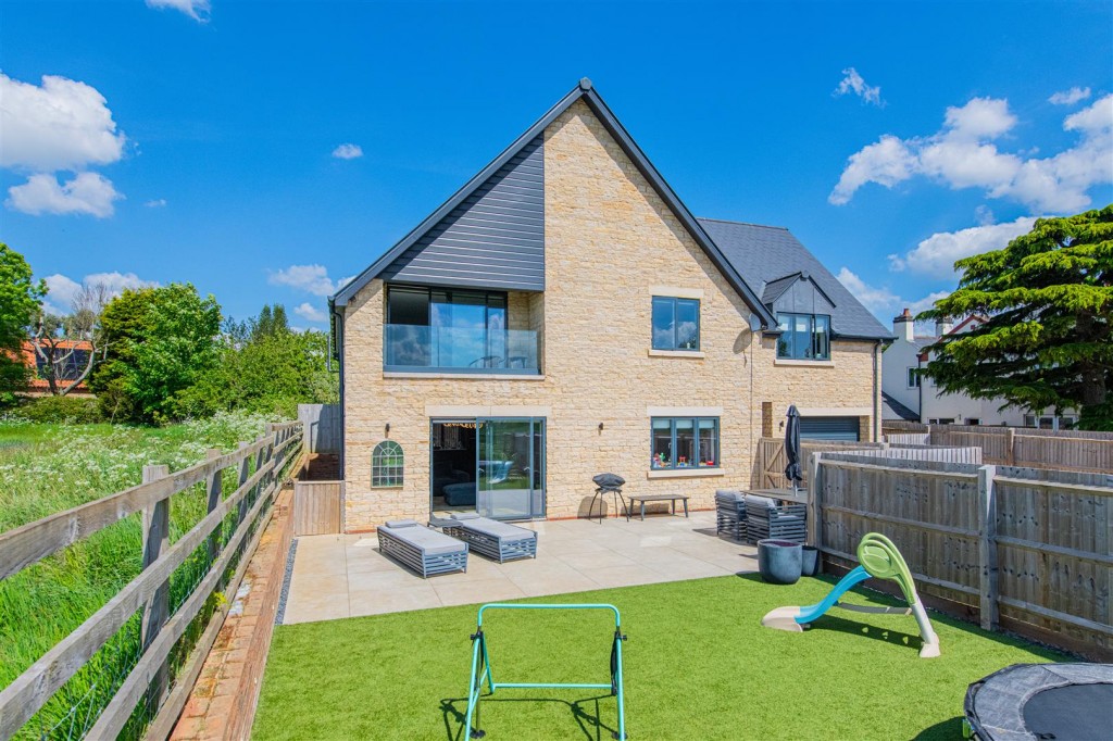 Images for Wellingborough Road, Isham ** Check out our video tour** EAID:oscarjamesapi BID:3