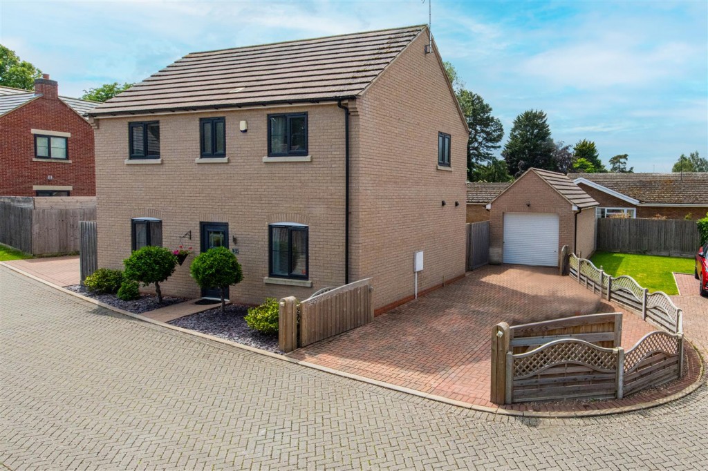 Images for Meadow View, Corby EAID:oscarjamesapi BID:4