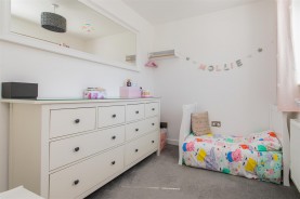 Images for Meadow View, Corby