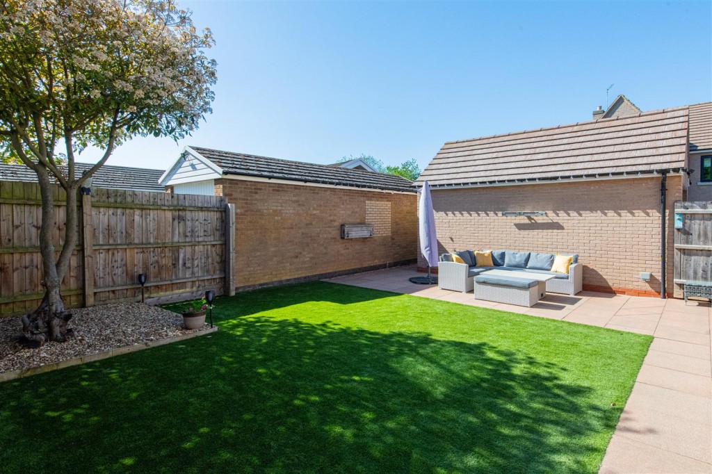 Images for Meadow View, Corby EAID:oscarjamesapi BID:4