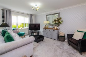 Images for Temple Gardens, Rushden