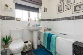 Images for Temple Gardens, Rushden