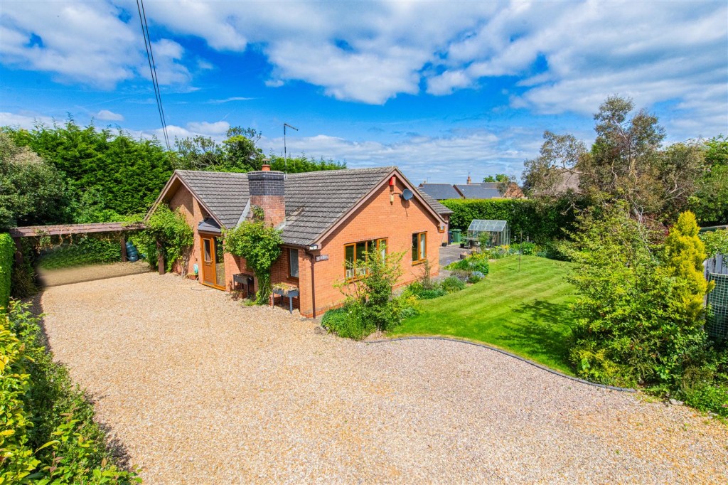 Images for Berridges Lane, Husbands Bosworth, Lutterworth EAID:oscarjamesapi BID:5