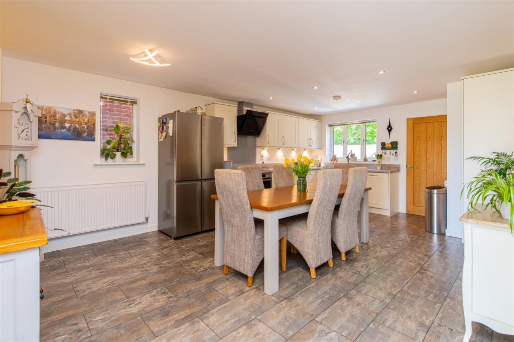 Images for Appletree Gardens, Harborough Road, Northampton EAID:oscarjamesapi BID:1