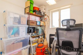 Images for Tenter Close, Higham Ferrers