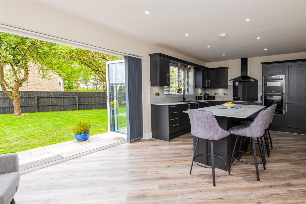 Images for Asher Close, Helpringham, Lincs EAID:oscarjamesapi BID:2