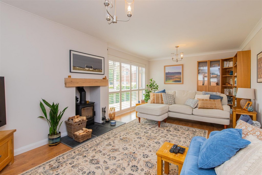 Images for Salford Close, Welford, Northampton EAID:oscarjamesapi BID:5