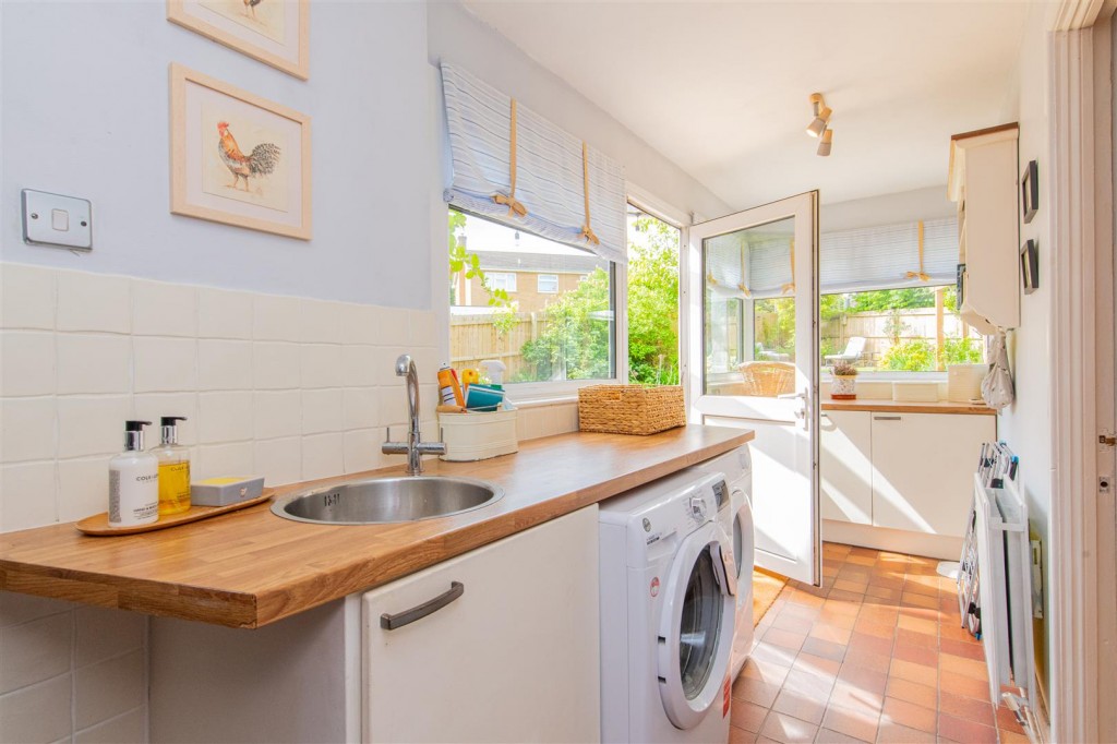 Images for Salford Close, Welford, Northampton EAID:oscarjamesapi BID:5