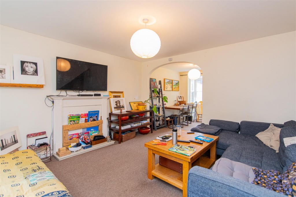 Images for Spinney Road, Burton Latimer EAID:oscarjamesapi BID:3