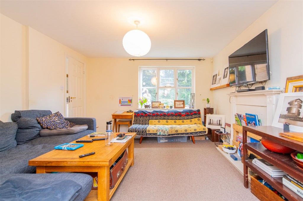 Images for Spinney Road, Burton Latimer EAID:oscarjamesapi BID:3