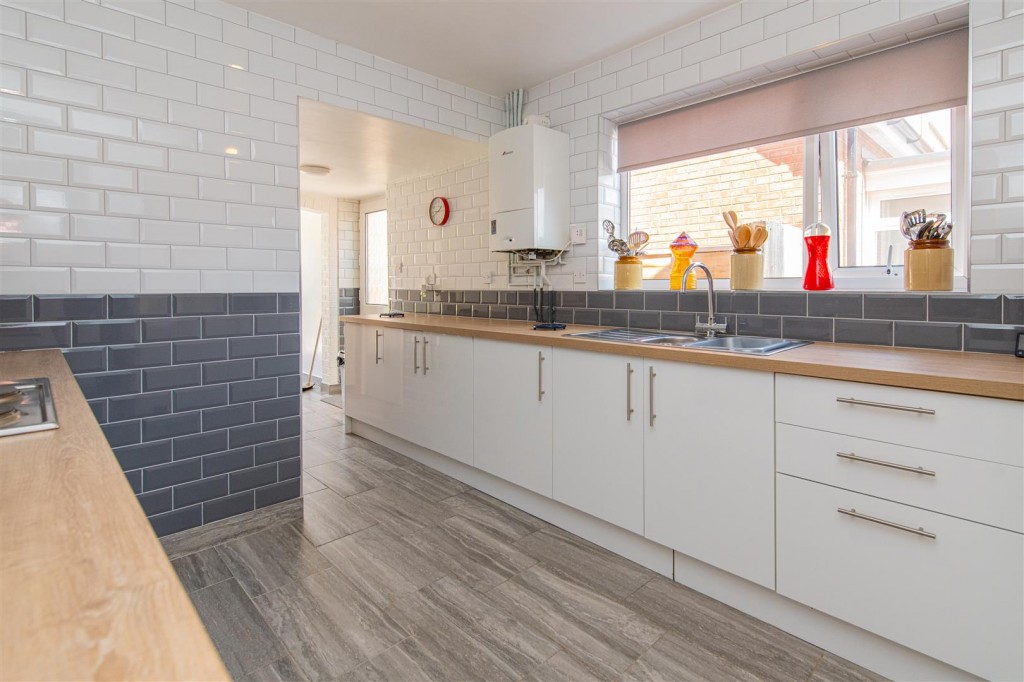 Images for Underwood Road, Rothwell, Kettering EAID:oscarjamesapi BID:2
