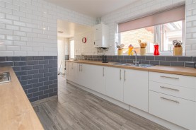 Images for Underwood Road, Rothwell, Kettering