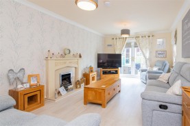 Images for Yaffle Crescent, Desborough, Kettering