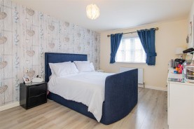 Images for Yaffle Crescent, Desborough, Kettering