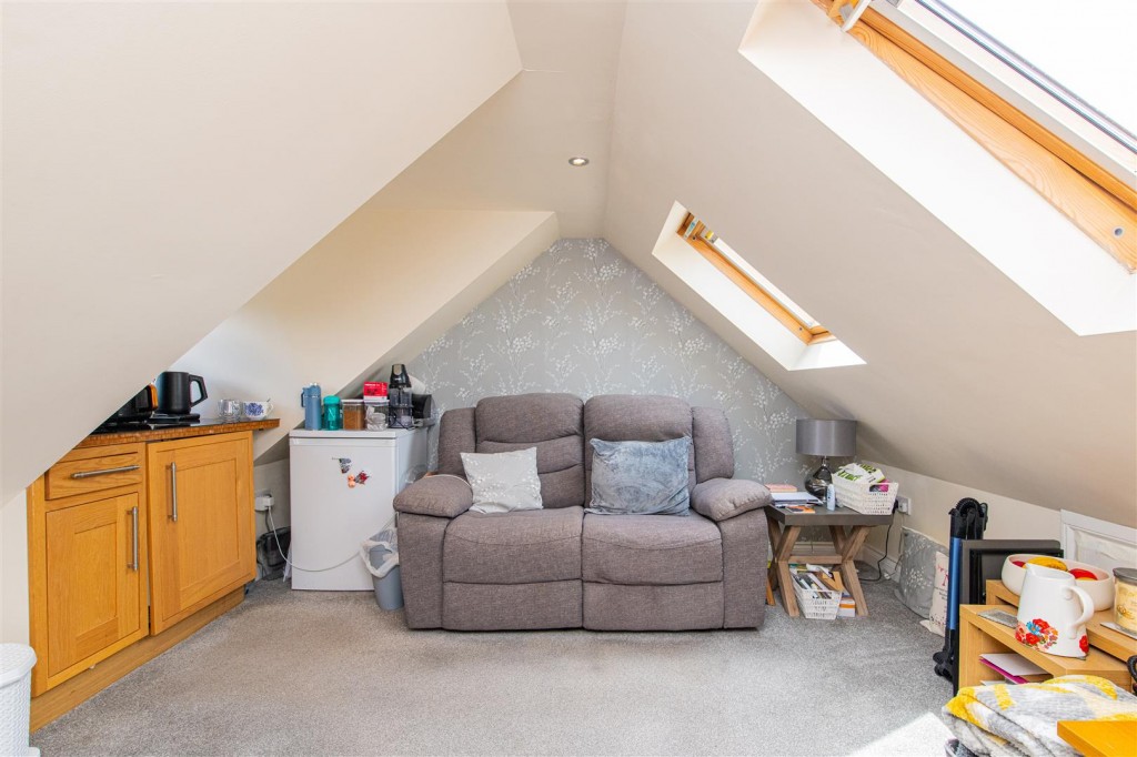 Images for Yaffle Crescent, Desborough, Kettering EAID:oscarjamesapi BID:5