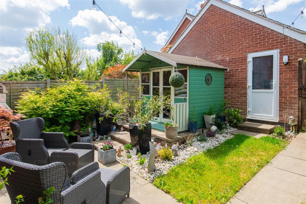 Images for Yaffle Crescent, Desborough, Kettering EAID:oscarjamesapi BID:5