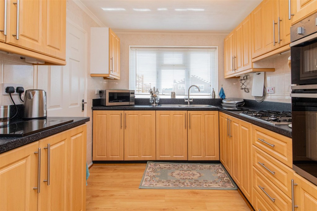 Images for Connolly Close, Rothwell, Kettering EAID:oscarjamesapi BID:2