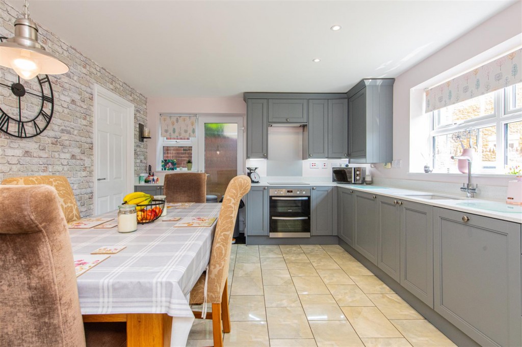 Images for Old Gorse Way, Mawsley, Kettering EAID:oscarjamesapi BID:2