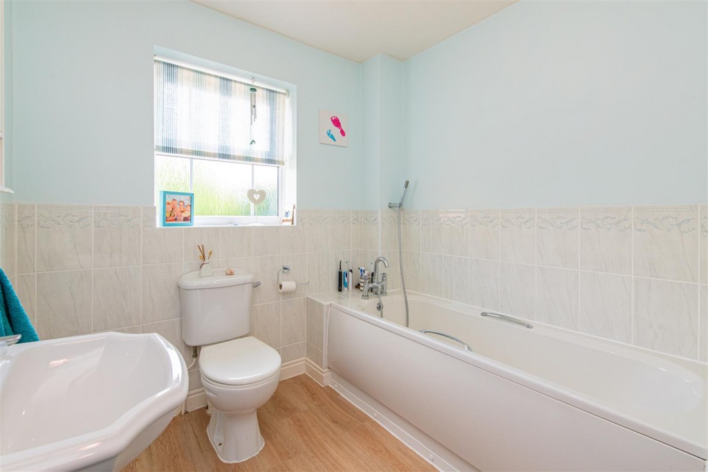Images for Old Gorse Way, Mawsley, Kettering EAID:oscarjamesapi BID:2