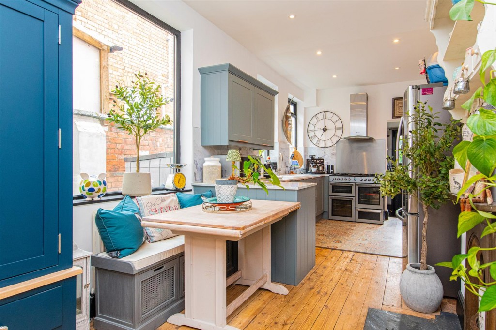 Images for Bostock Avenue, Northampton EAID:oscarjamesapi BID:1