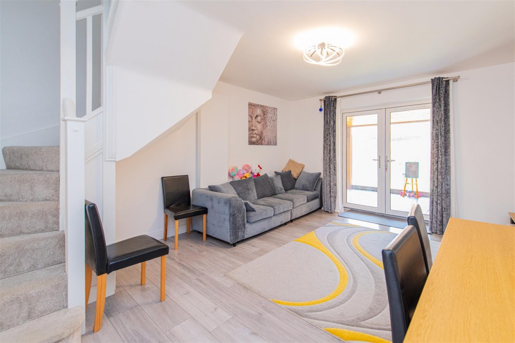 Images for Blakesley Street, Priors Hall, Corby EAID:oscarjamesapi BID:4