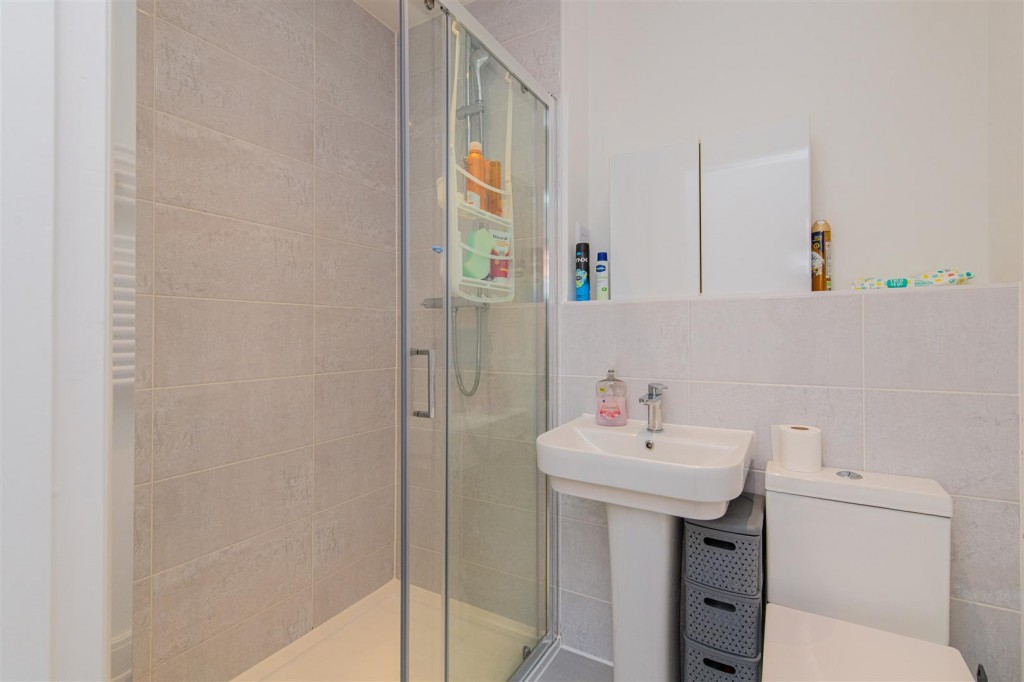 Images for Blakesley Street, Priors Hall, Corby EAID:oscarjamesapi BID:4