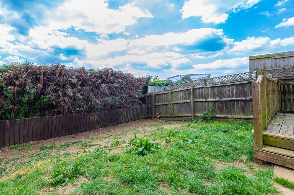 Images for Kettering Road, Broughton EAID:oscarjamesapi BID:2