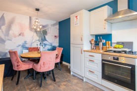 Images for Silvester road, Weldon