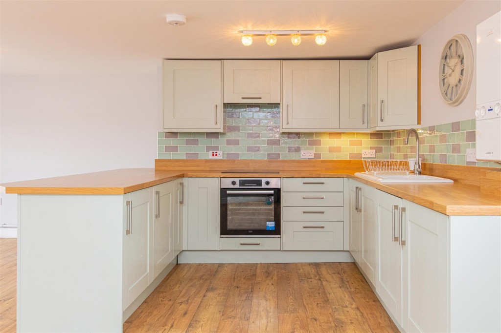 Images for High Street, Thrapston EAID:oscarjamesapi BID:2