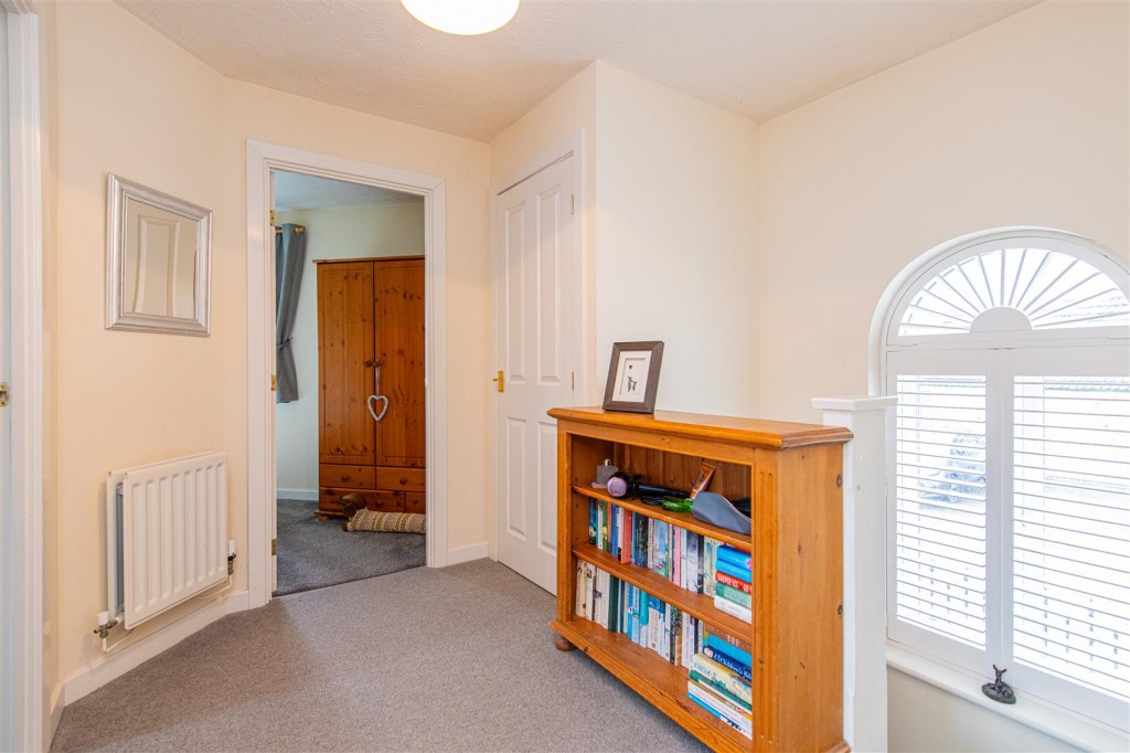 Images for Violet Close, Corby EAID:oscarjamesapi BID:4