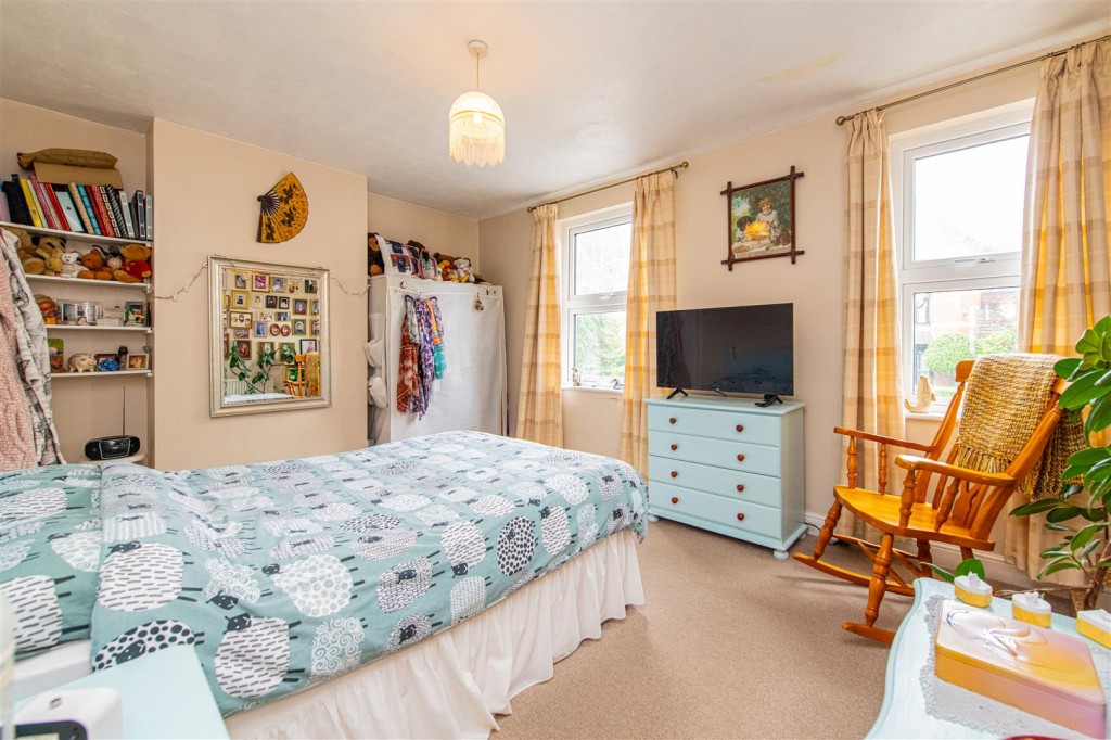 Images for Rockingham Road, Kettering EAID:oscarjamesapi BID:2