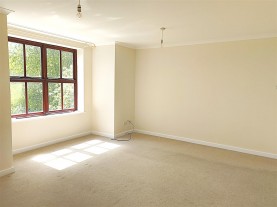 Images for High Street, Weedon