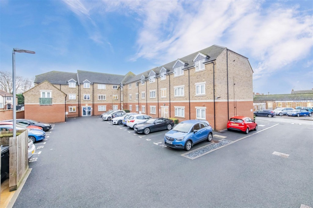 Images for Chichele Street, Higham Ferrers, Rushden EAID:oscarjamesapi BID:1