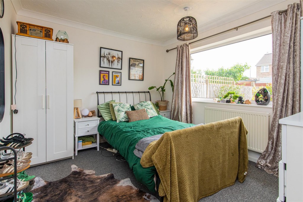 Images for Isebrook Court, Burton Latimer EAID:oscarjamesapi BID:3