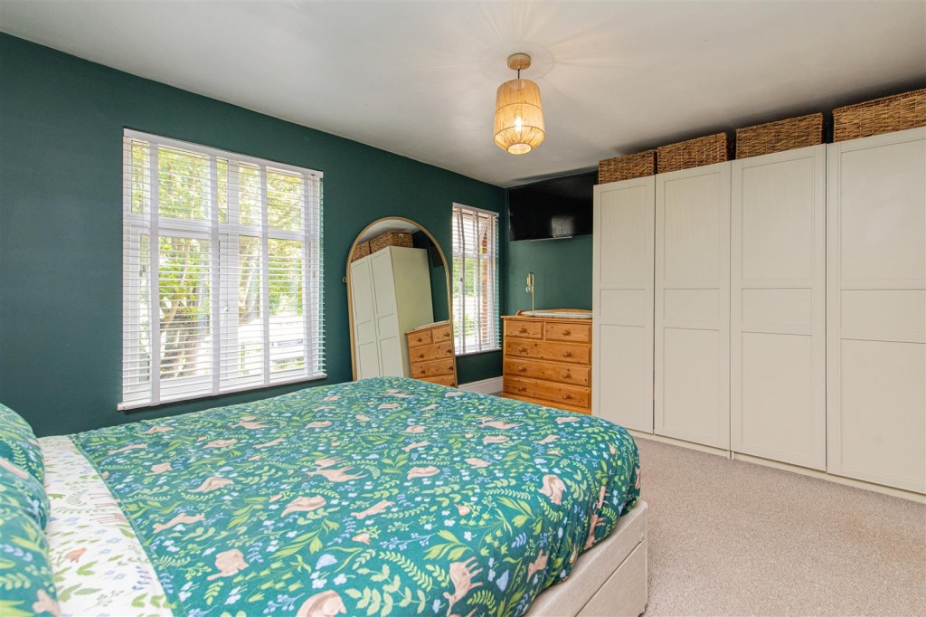 Images for London Road, Kettering EAID:oscarjamesapi BID:2