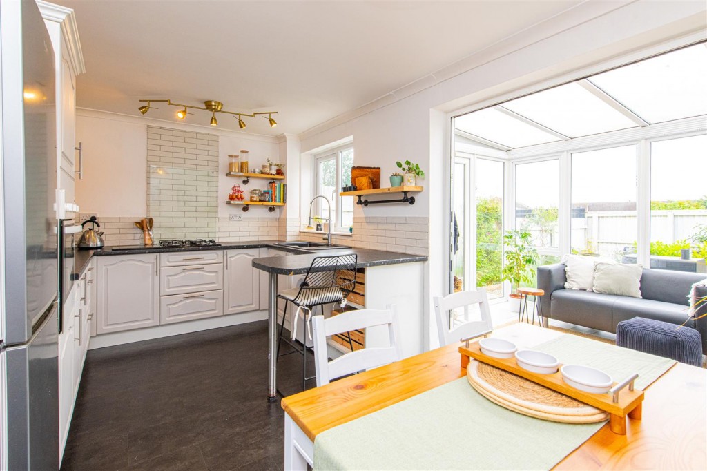 Images for Hopton Fields, Market Harborough EAID:oscarjamesapi BID:2