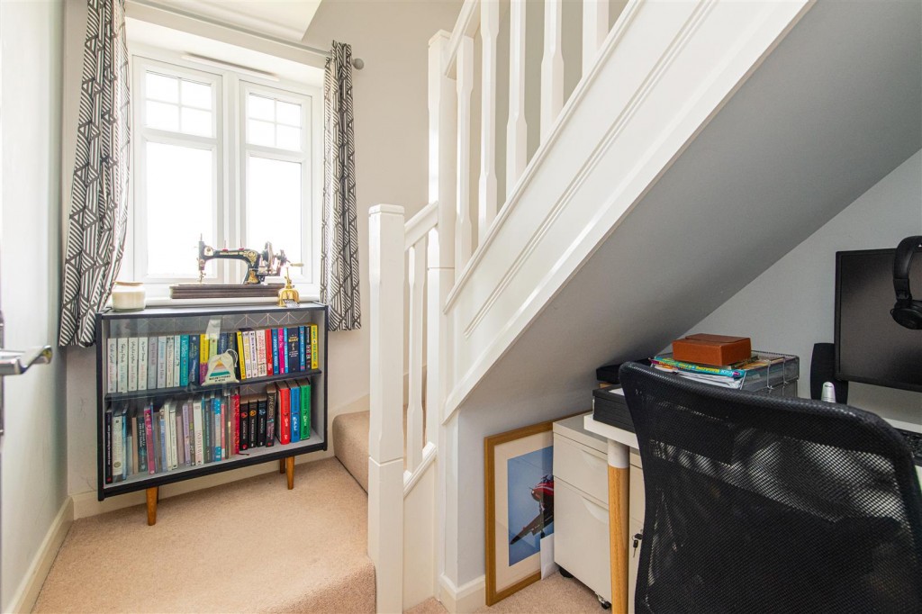 Images for Marmion Close, Market Harborough EAID:oscarjamesapi BID:5