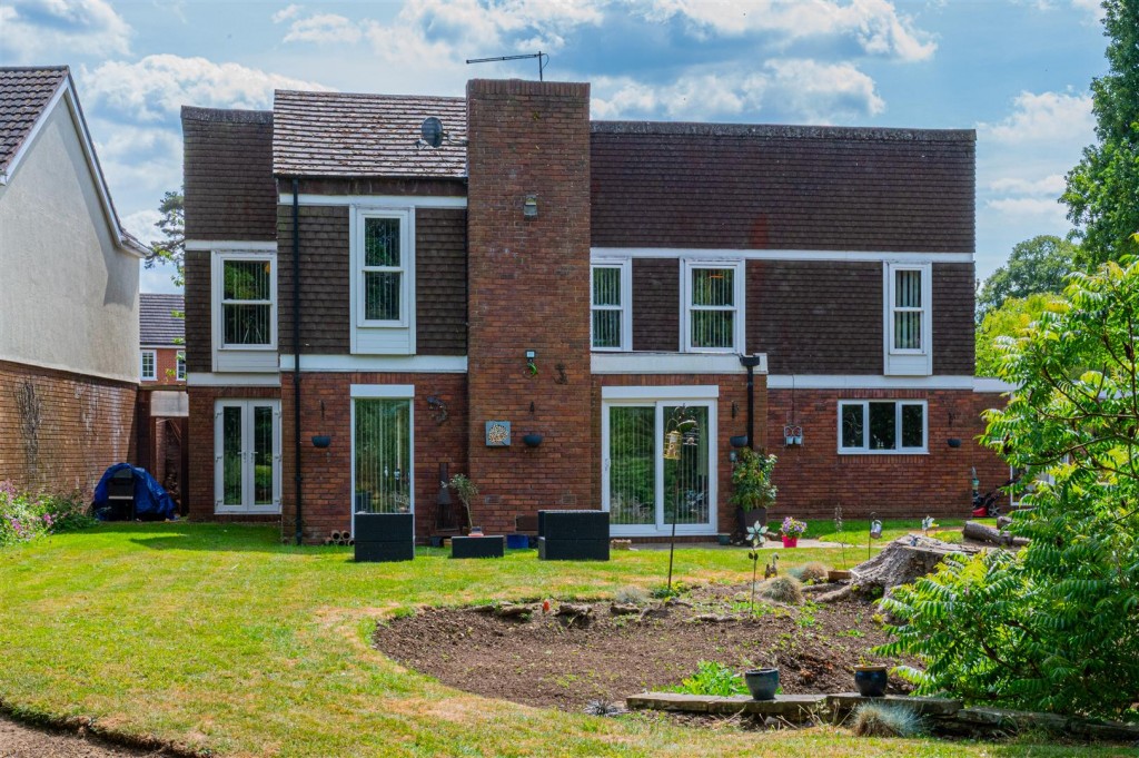 Images for Manor Park, Nether Heyford EAID:oscarjamesapi BID:1