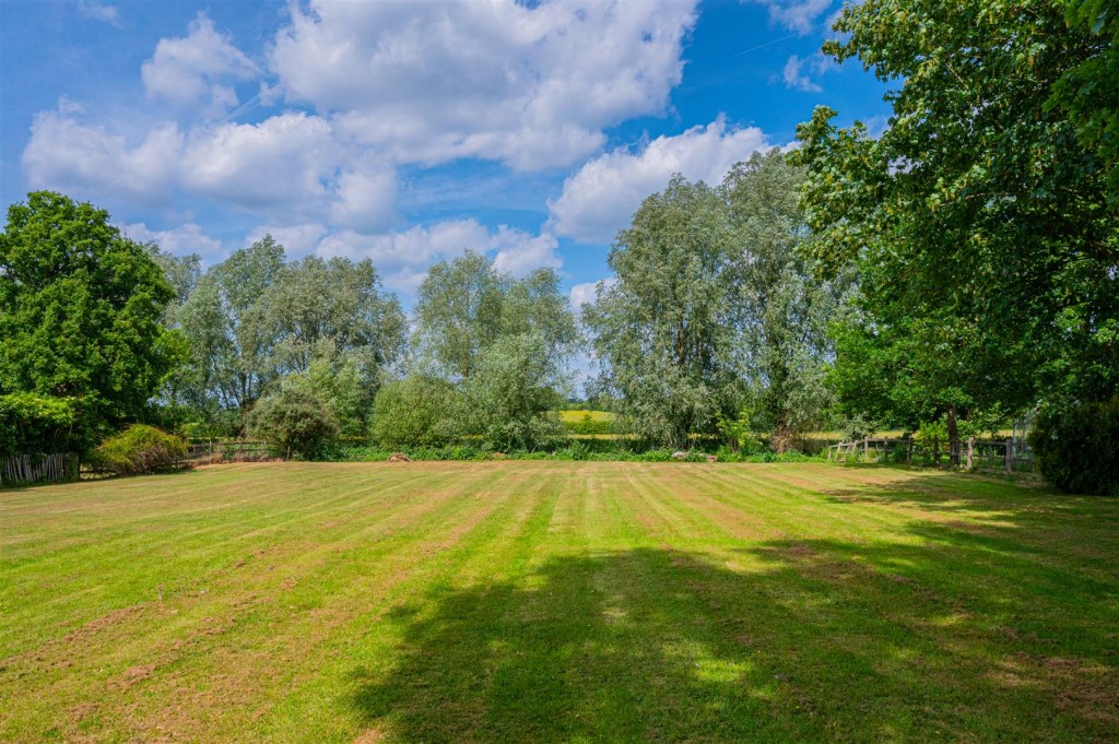 Images for Manor Park, Nether Heyford EAID:oscarjamesapi BID:1