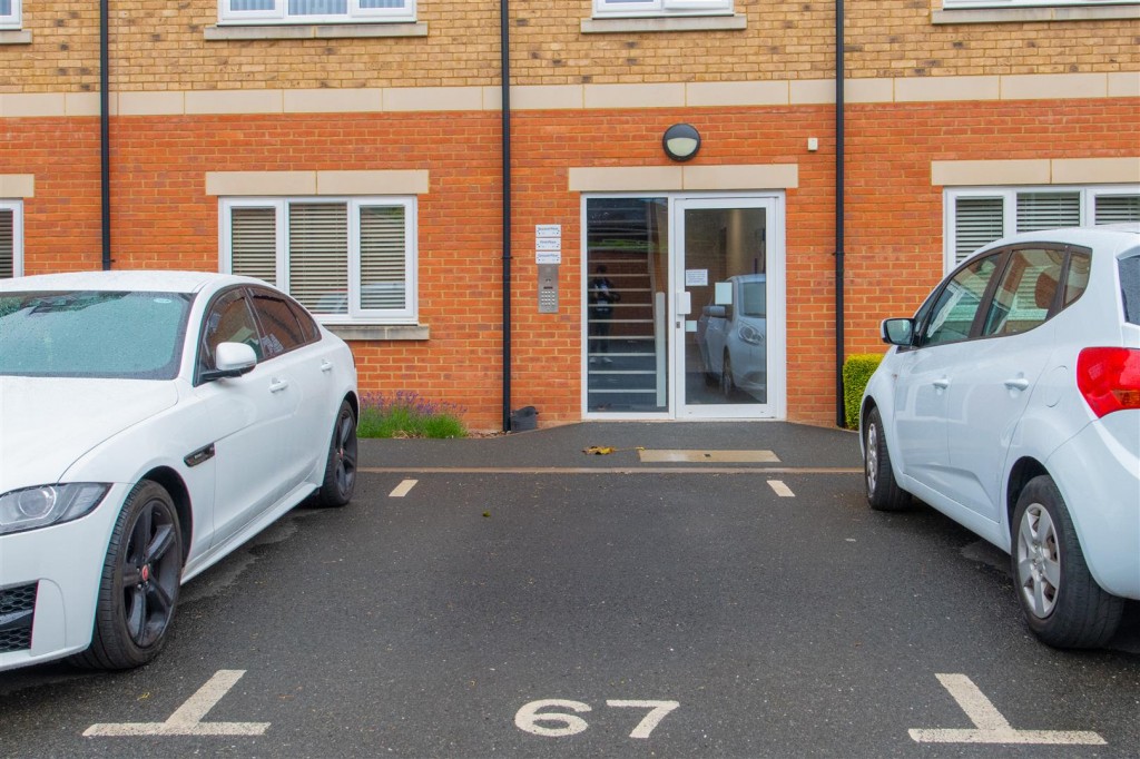 Images for Chichele Street, Higham Ferrers, Rushden EAID:oscarjamesapi BID:8