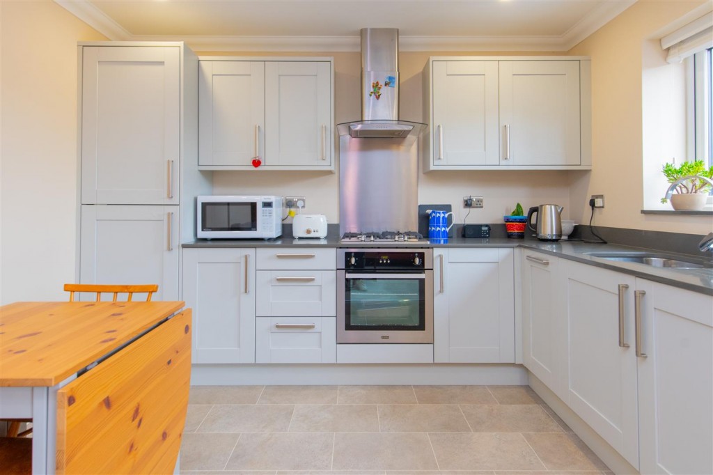 Images for Chichele Street, Higham Ferrers, Rushden EAID:oscarjamesapi BID:8