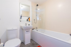 Images for Simplex Way, Roade, Northampton