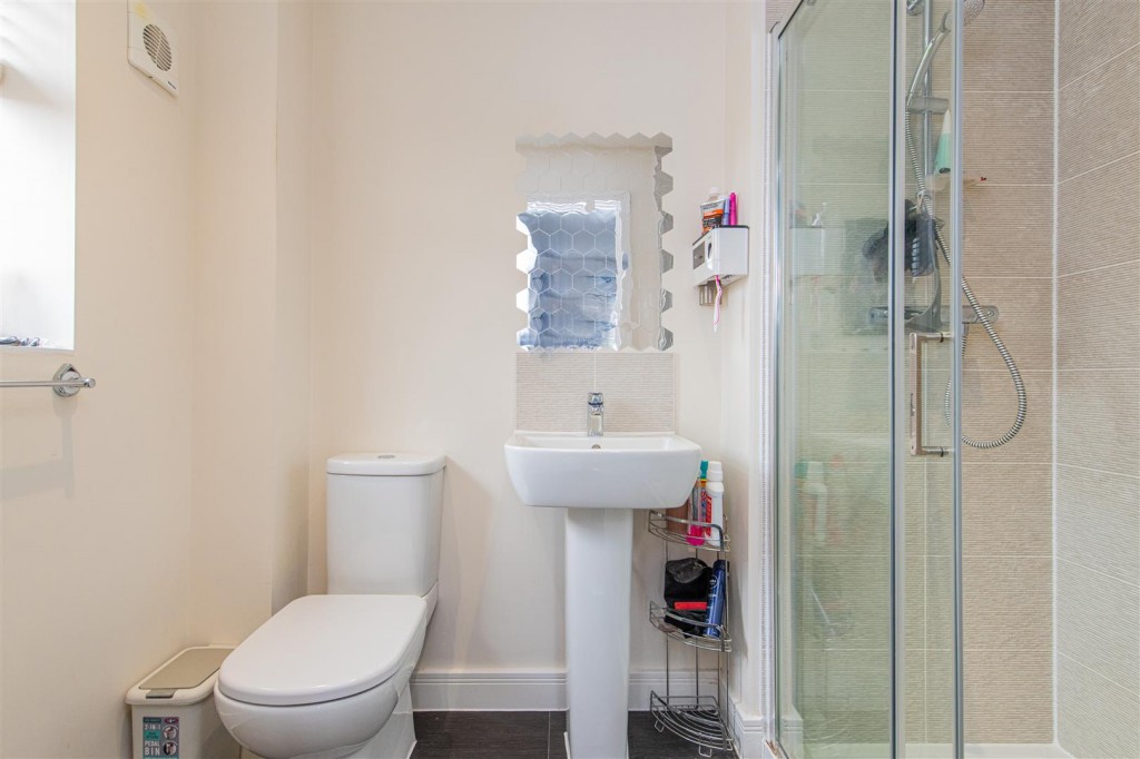 Images for Johnson Close, Burton Latimer EAID:oscarjamesapi BID:3